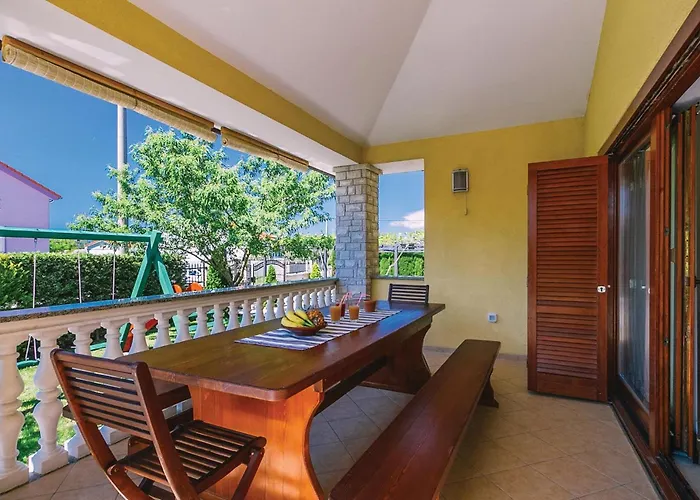 Mala Vala Cr * Fažana